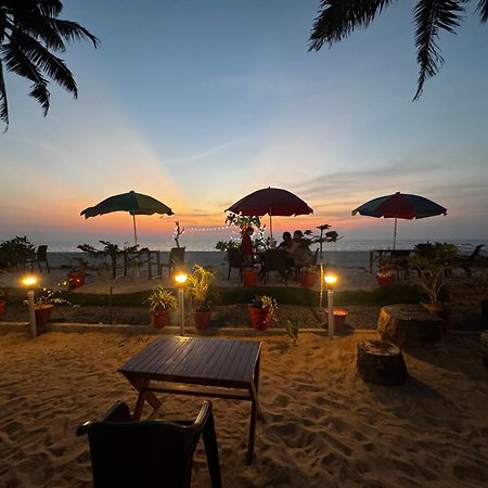 Alivious Beach Homestay Alappuzha ภายนอก รูปภาพ