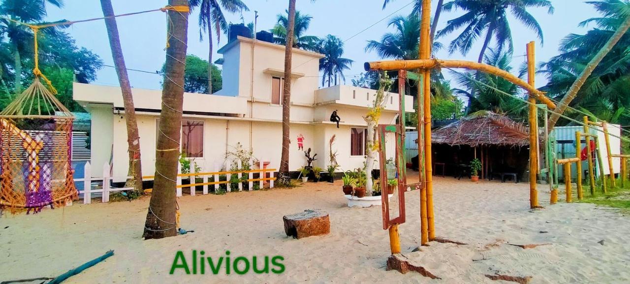 Alivious Beach Homestay Alappuzha ภายนอก รูปภาพ
