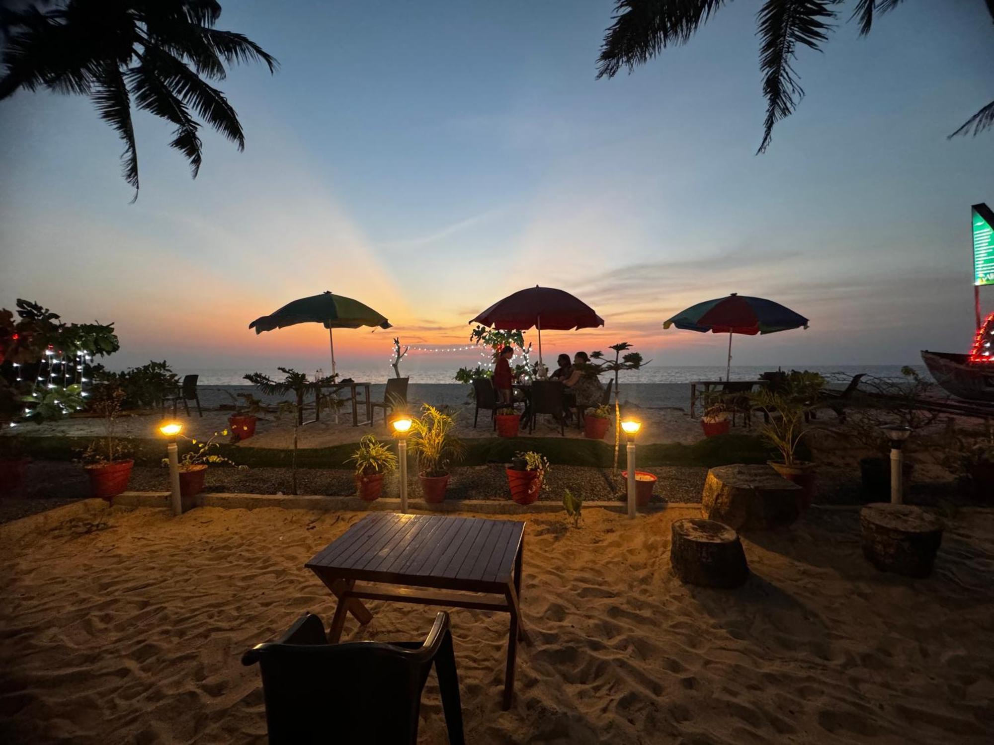Alivious Beach Homestay Alappuzha ภายนอก รูปภาพ