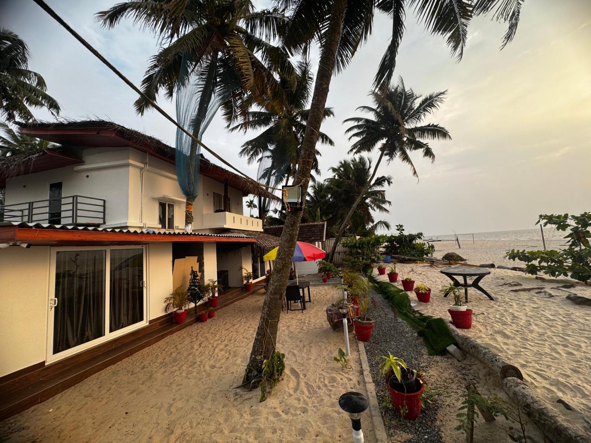 Alivious Beach Homestay Alappuzha ภายนอก รูปภาพ